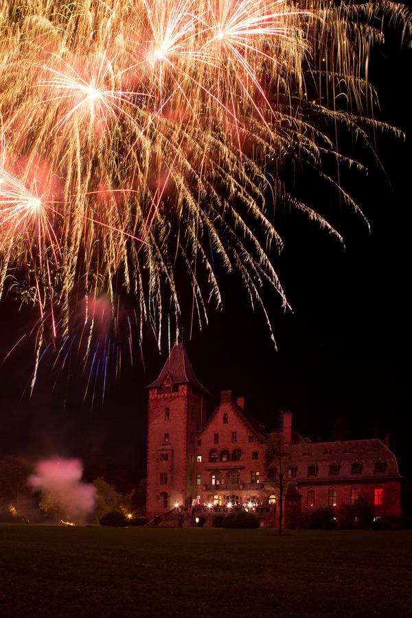 Gastehaus Schloss Saareck Mettlach Ngoại thất bức ảnh